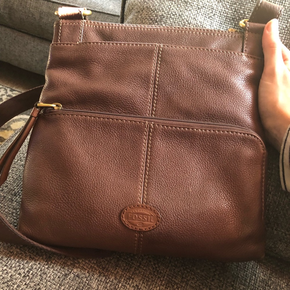 Fossil purse